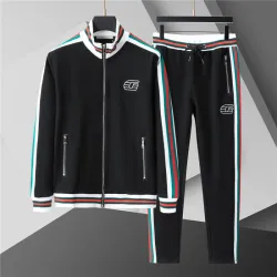 Gucci Tracksuits for Men's long tracksuits #B55381