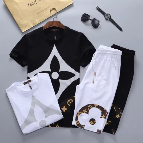 Louis Vuitton tracksuits for Louis Vuitton short tracksuits for men #99909044