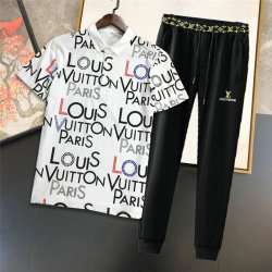 Louis Vuitton tracksuits for Louis Vuitton short tracksuits for men #99919990