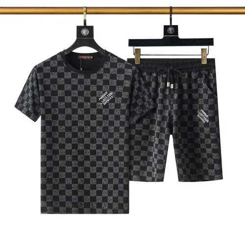 Louis Vuitton tracksuits for Louis Vuitton short tracksuits for men #99920894