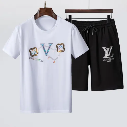 Louis Vuitton tracksuits for Louis Vuitton short tracksuits for men #99921200