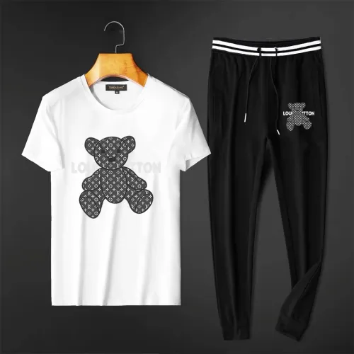 Louis Vuitton tracksuits for Louis Vuitton short tracksuits for men #99922252