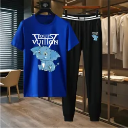 Louis Vuitton tracksuits for Louis Vuitton short tracksuits for men #999936540