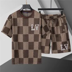 Louis Vuitton tracksuits for Louis Vuitton short tracksuits for men #B45357