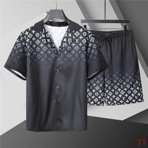 Louis Vuitton tracksuits for Louis Vuitton short tracksuits for men #B51195