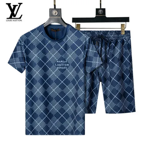Louis Vuitton tracksuits for Louis Vuitton short tracksuits for men #B51882