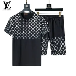 Louis Vuitton tracksuits for Louis Vuitton short tracksuits for men #B51885