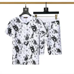 Louis Vuitton tracksuits for Louis Vuitton short tracksuits for men #B51892