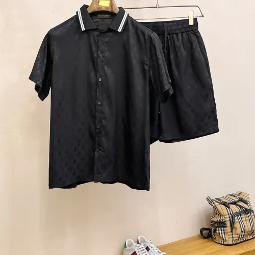 Louis Vuitton tracksuits for Louis Vuitton short tracksuits for men #B52141