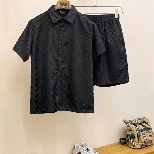 Louis Vuitton tracksuits for Louis Vuitton short tracksuits for men #B52154