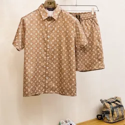 Louis Vuitton tracksuits for Louis Vuitton short tracksuits for men #B52160
