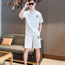 Louis Vuitton tracksuits for Louis Vuitton short tracksuits for men #B52489