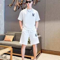 Louis Vuitton tracksuits for Louis Vuitton short tracksuits for men #B52490