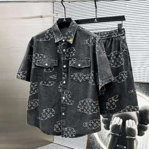 Louis Vuitton tracksuits for Louis Vuitton short tracksuits for men #B59838