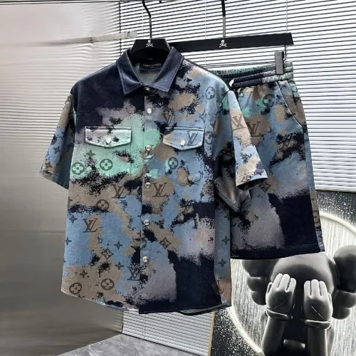 Louis Vuitton tracksuits for Louis Vuitton short tracksuits for men #B59841