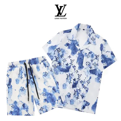 Louis Vuitton tracksuits for Louis Vuitton short tracksuits for men #B60878