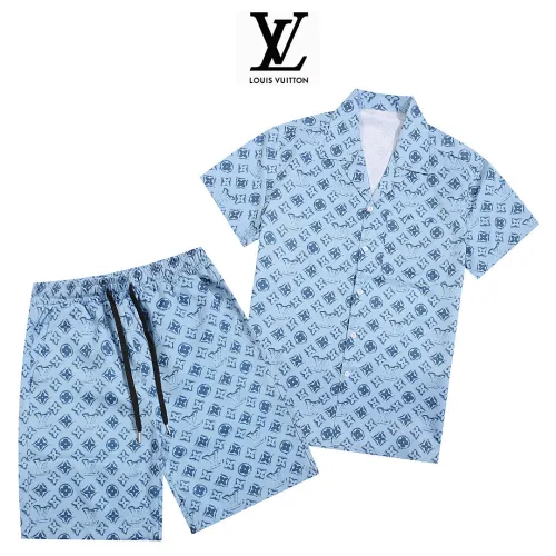 Louis Vuitton tracksuits for Louis Vuitton short tracksuits for men #B60882