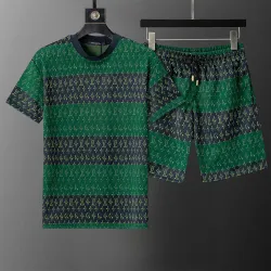 Louis Vuitton tracksuits for Louis Vuitton short tracksuits for men #B61145