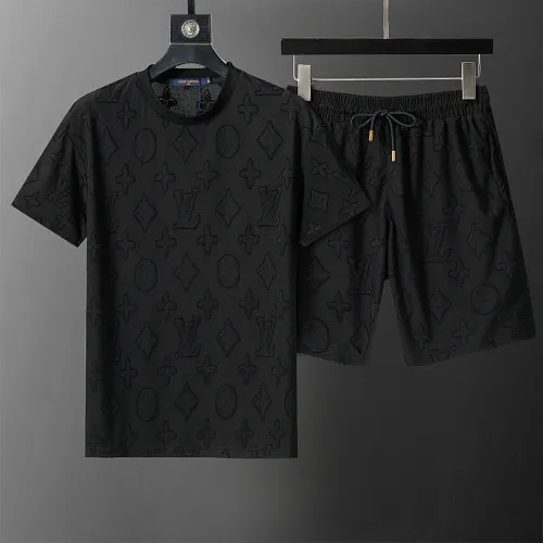 Louis Vuitton tracksuits for Louis Vuitton short tracksuits for men #B61435