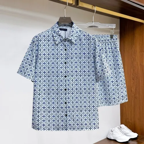 Louis Vuitton tracksuits for Louis Vuitton short tracksuits for men #B62236