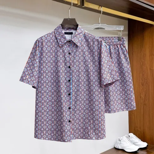 Louis Vuitton tracksuits for Louis Vuitton short tracksuits for men #B62237