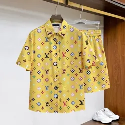 Louis Vuitton tracksuits for Louis Vuitton short tracksuits for men #B62238