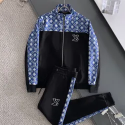 Louis Vuitton tracksuits for Men long tracksuits #B41701