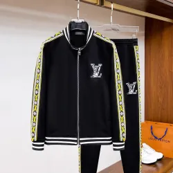 Louis Vuitton tracksuits for Men long tracksuits #B52296