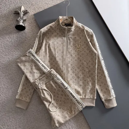 Louis Vuitton tracksuits for Men long tracksuits #B53806