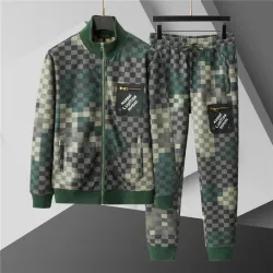 Louis Vuitton tracksuits for Men long tracksuits #B55386