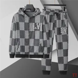 Louis Vuitton tracksuits for Men long tracksuits #B55505