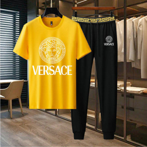 versace Tracksuits for versace short tracksuits for men #999936493