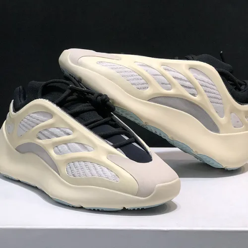 Adidas Yeezy Boost 700V3 men and women  Shoes #99901800