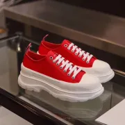 Alexander McQueen Shoes for Unisex McQueen Sneakers #99910956