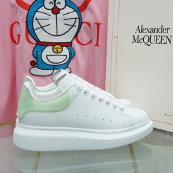 Alexander McQueen Shoes for Unisex McQueen Sneakers #99912805