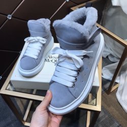Alexander McQueen Shoes for Unisex McQueen Sneakers #99913955