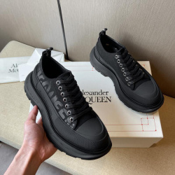 Alexander McQueen Shoes for Unisex McQueen Sneakers #99918645