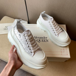 Alexander McQueen Shoes for Unisex McQueen Sneakers #99918646