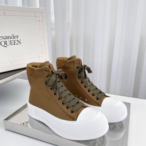 Alexander McQueen Shoes for Unisex McQueen Sneakers #9999924872