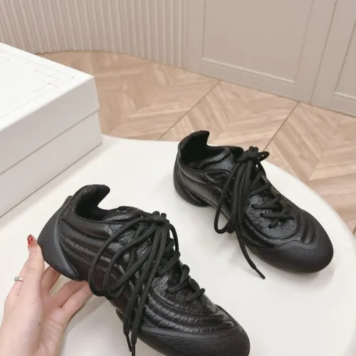 Alexander McQueen Shoes for Unisex McQueen Sneakers #B42558