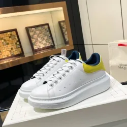 Alexander McQueen Shoes for Unisex McQueen Sneakers #B55814