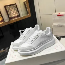 Alexander McQueen Shoes for Unisex McQueen Sneakers #B55820