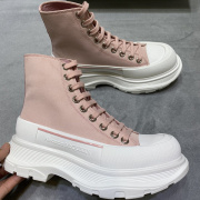 Alexander McQueen Shoes for Women's McQueen Sneakers #99897297