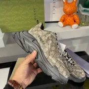 Balenciaga Gucci shoes for Balenciaga Unisex Shoes #99916024