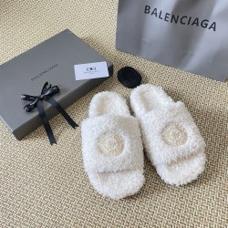 Balenciaga shoes for Women's Balenciaga Slippers #9999927603