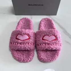 Balenciaga shoes for Women's Balenciaga Slippers #B56840 Balenciaga shoes for Women's Balenciaga Slippers #B56840