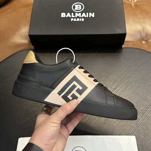 Balmain Sneakers Shoes for men #B63744