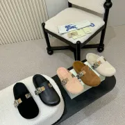 Unisex Burberry Slippers: Checked Luxury & Comfort for Both Men and Women #B54146