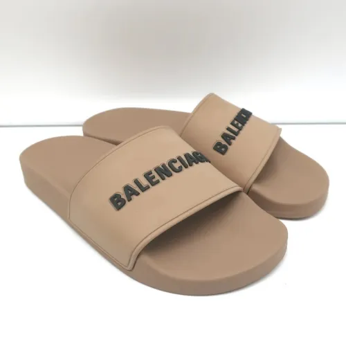 Balenciaga Beige rubber slide sandals for Women #B38361