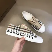 Burberry Shoes for Men's Sneakers #99909662